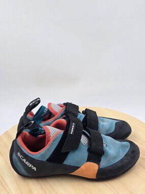 Scarpa Womens Force V Rock Climbing Shoes Made In Italy sz 8